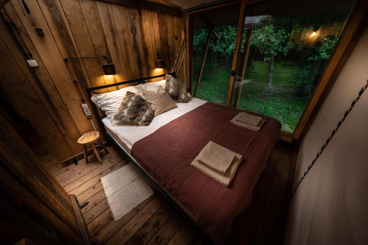 Urzeka Hotell Drzewce  Exteriör bild